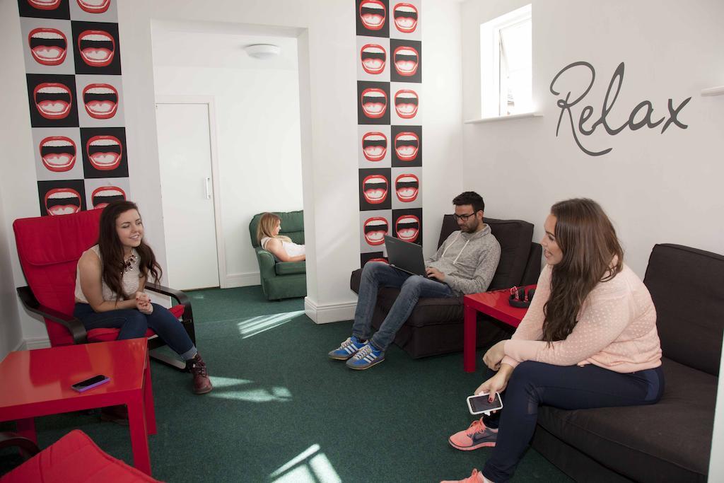 Abrahams Hostel Дублин Экстерьер фото